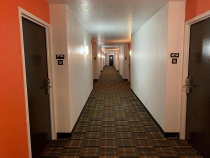 Motel 6-Lincoln NE - Airport - image 14