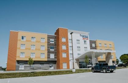 Fairfield Inn & Suites by Marriott Lincoln Airport - image 14