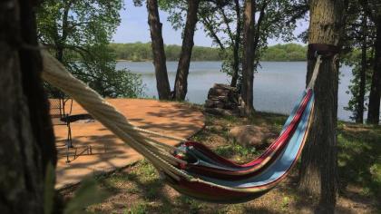 Minnestay-Lakefront Hideaway