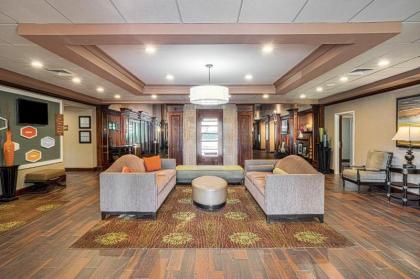 Hampton Inn & Suites West Little Rock - image 11