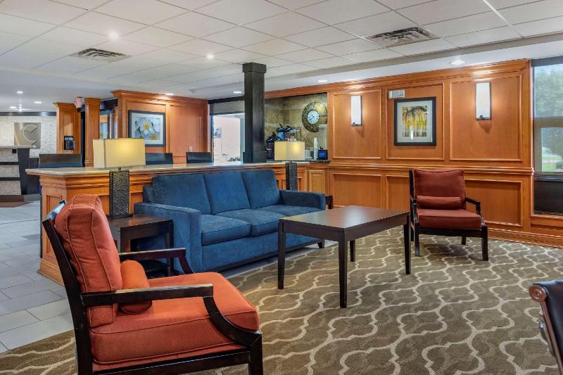 Comfort Inn & Suites Little Rock Airport - image 7