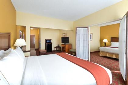 Holiday Inn Express Suites Little Rock West an IHG Hotel - image 8