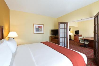 Holiday Inn Express Suites Little Rock West an IHG Hotel - image 13