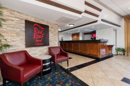 Red Roof Inn & Suites Macon - image 6