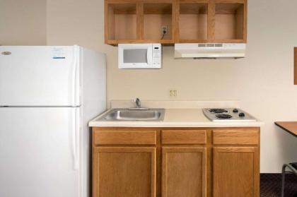 WoodSpring Suites Macon North - image 13