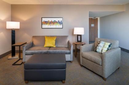 Doubletree By Hilton Madison East - image 7