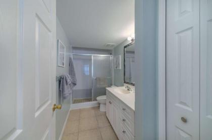 Collier Condo #202 - image 11