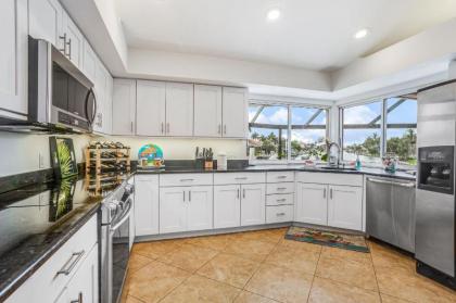 Marco Island Paradise - image 11