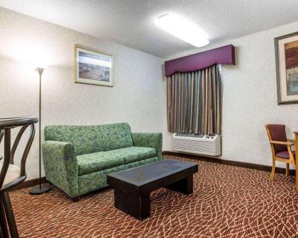 Quality Inn Marietta - image 7