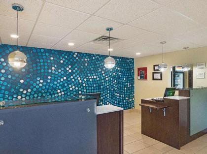 La Quinta Inn & Suites by Wyndham Mathis