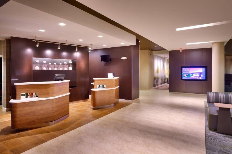 Courtyard by Marriott Phoenix Mesa Gateway Airport - image 4