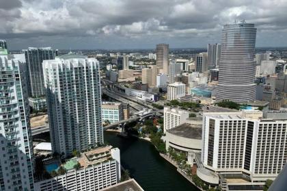 LUXURY 5 Stars ICON-BRICKELL CONDO SPA GYM & POOL @27th - image 7