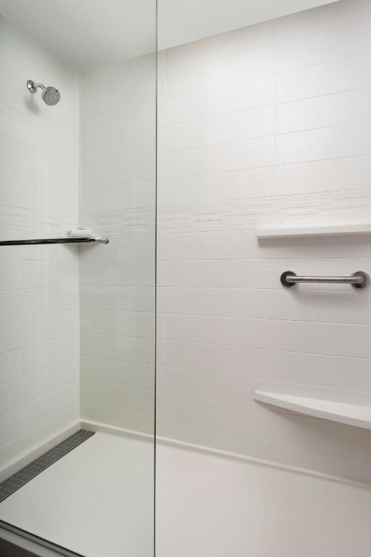 Residence Inn Doral Mall Area - image 4