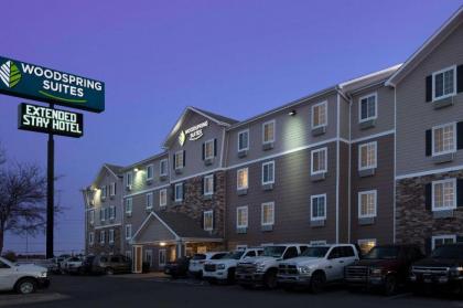 WoodSpring Suites Midland - image 6