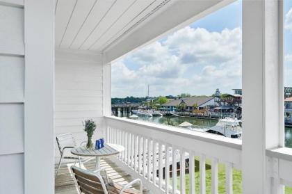 Shem Creek Inn - image 9