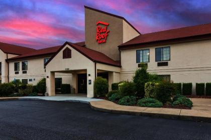 Red Roof Inn Murfreesboro - image 14