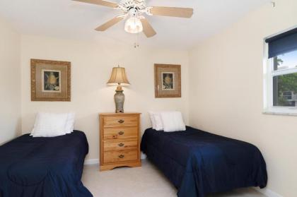 Olde Naples Condo #811 - image 12