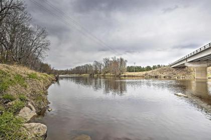 4-Season Neillsville Home Fire Pit by River!