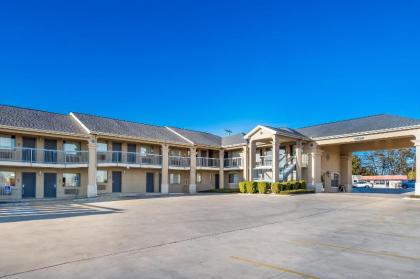 Americas Best Value Inn New Braunfels - image 7