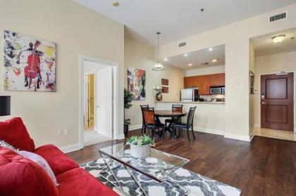 2 BEDROOM HIGH RISE PENTHOUSE- CANAL ST/FRENCH QTR - image 11