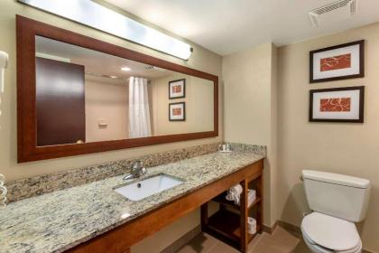 Comfort Suites Newark - Harrison - image 14