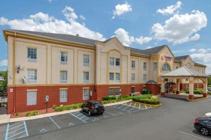 Comfort Suites Newark - Harrison - image 8