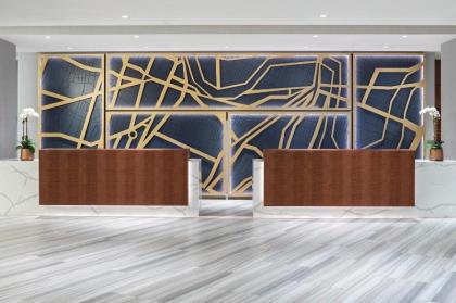 DoubleTree by Hilton Hotel Newark Airport - image 13