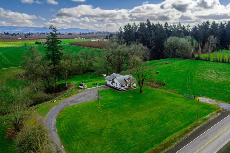 Gaibler Country Cottage - main image