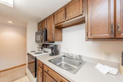 303D - Lakefront 2 Bedroom Condo Close to Indoor Pool & Hot Tub! - image 5