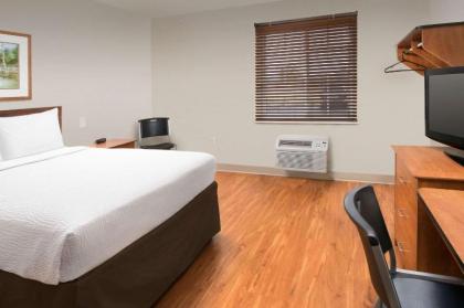 WoodSpring Suites Oklahoma City Northwest - image 9