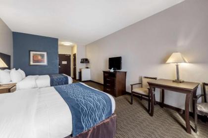 Comfort Inn & Suites Airport Oklahoma City - image 10