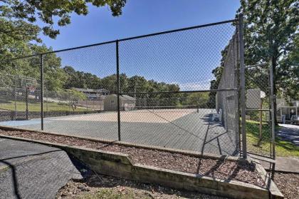 Osage Beach Condo with Pools and Boat Dock Access - image 6