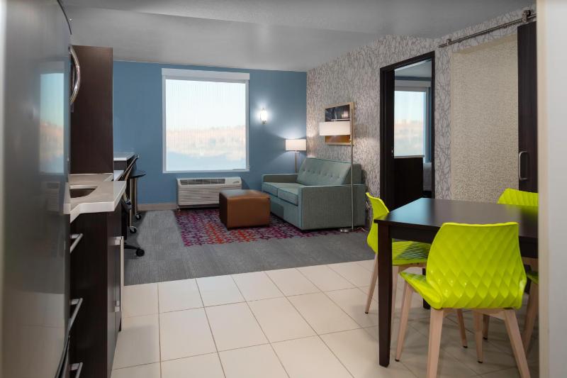 Home2 Suites By Hilton Page Lake Powell - image 3