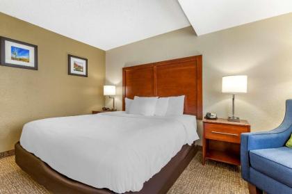 Comfort Inn & Suites Phoenix North / Deer Valley - image 13