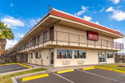 Red Roof Inn Phoenix- Midtown - image 9