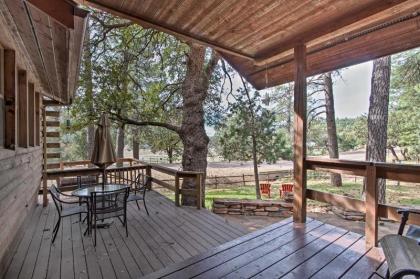 Rustic Strawberry Cabin with Grill and Mountain Views!