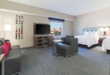 Hampton Inn & Suites Pittsburgh Downtown - image 11