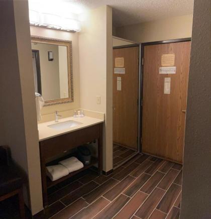 Comfort Inn Mifflin - Pittsburgh - image 10