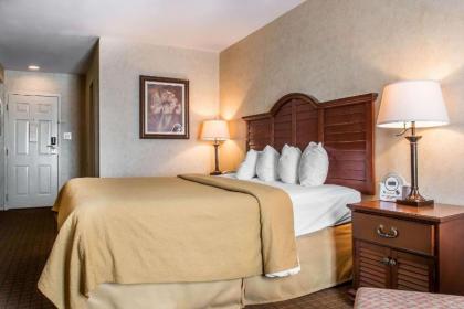 Quality Inn Pittsburgh Airport - image 7