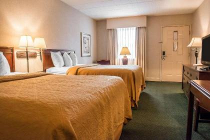 Quality Inn Pittsburgh Airport - image 9