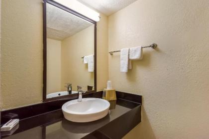 Red Roof Inn Plano - image 11