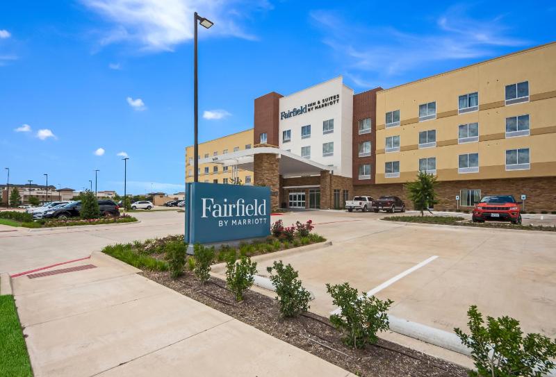 Fairfield Inn & Suites by Marriott Dallas Plano/Frisco - main image