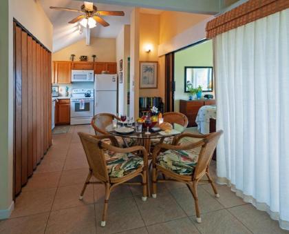 Sealodge E10-oceanfront and updated top floor perfect for honeymoon - image 11