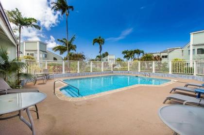 Spacious and light private with golf course and ocean views!