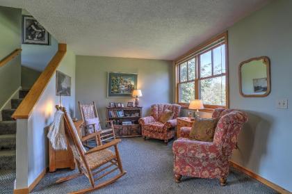 Lakehouse Condo 2B by Morton & Furbish - image 12