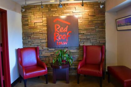 Red Roof Inn Richmond South - image 15