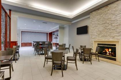 DoubleTree by Hilton St. Louis Forest Park - image 10