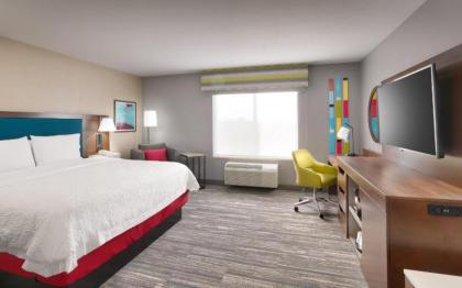 Hampton Inn & Suites Salt Lake City Airport - image 12