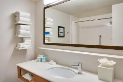 Hampton Inn Salt Lake City Central - image 7