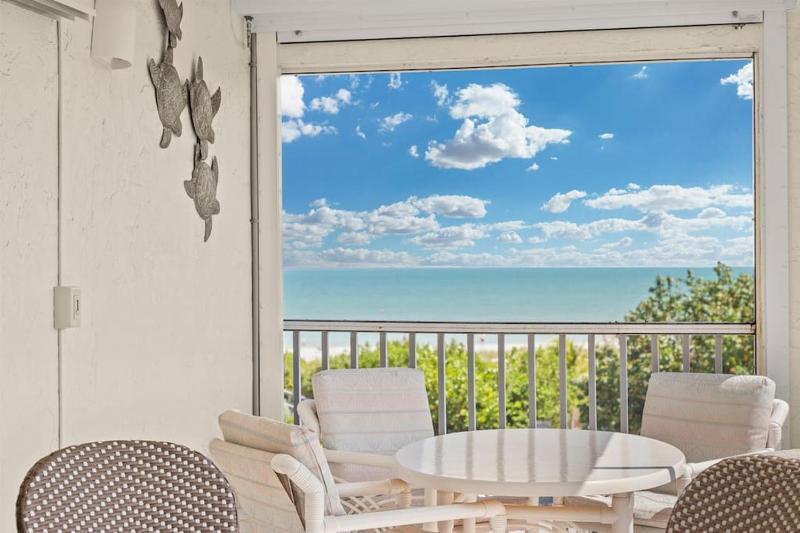 Stunning Beachfront Sanctuary at Sanibel Surfside - main image